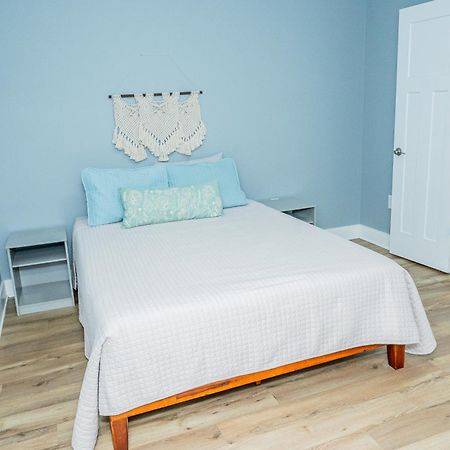 Cottage Beach House Steps From Beach 3 Bedroom 2 Bath Gulf Shores Luaran gambar